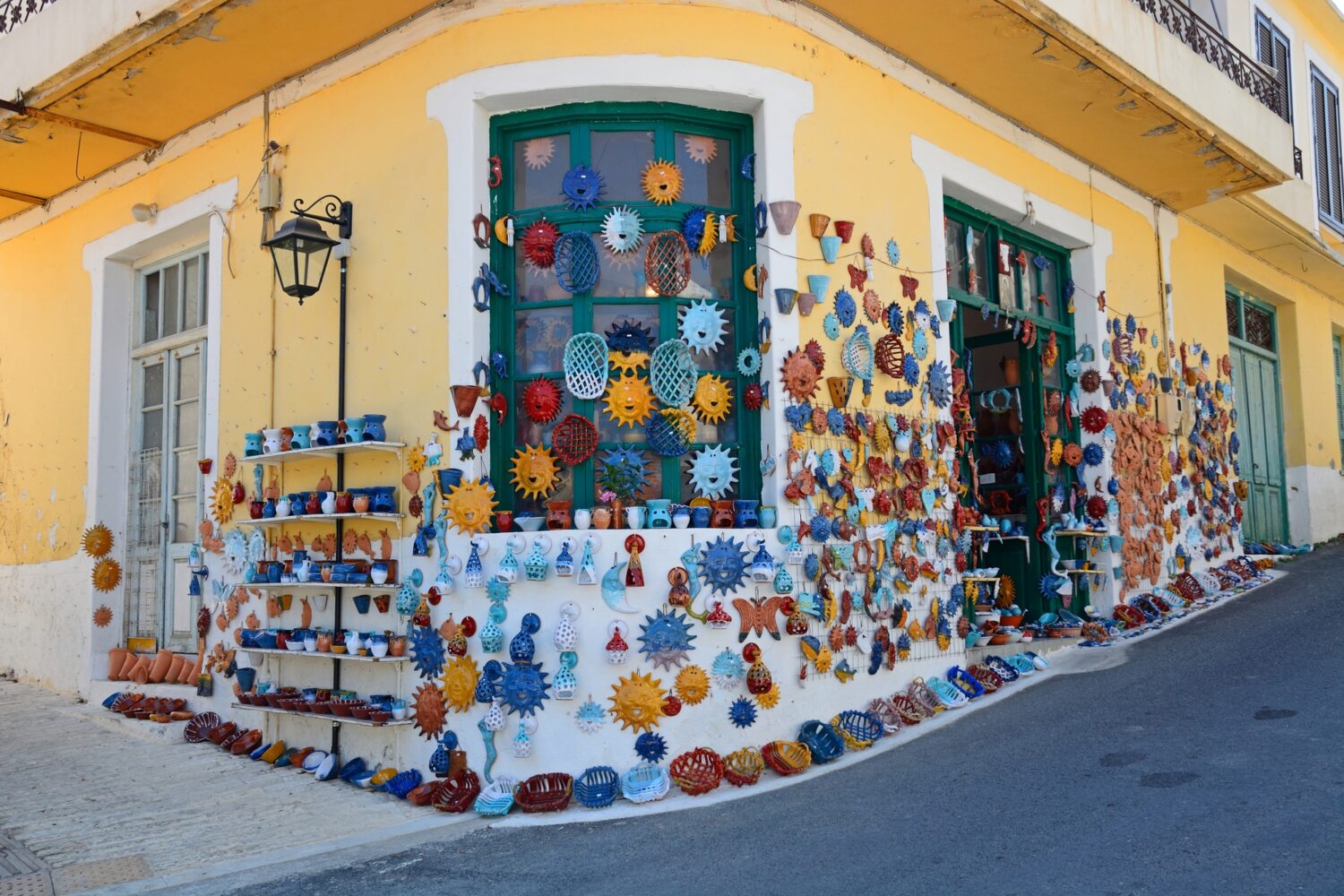 Margarites pottery display