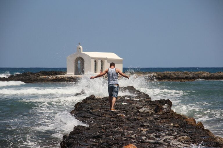 Γεωργιούπολη, Ένα διαχρονικό παράκτιο καταφύγιο στην Κρήτη