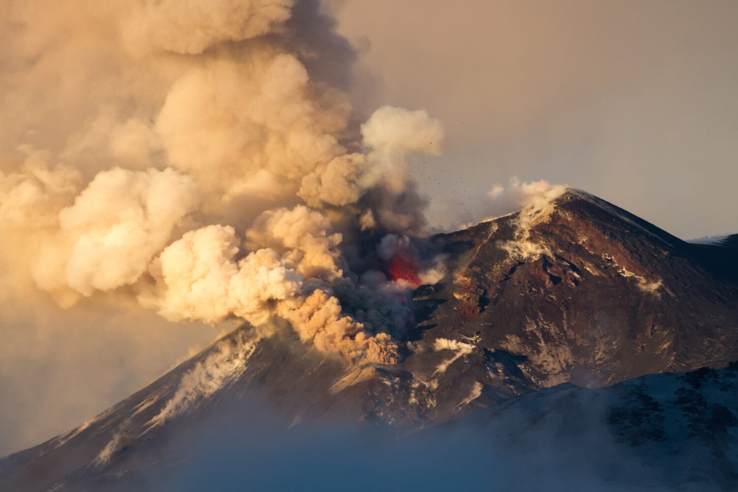 Mount Etna eruption